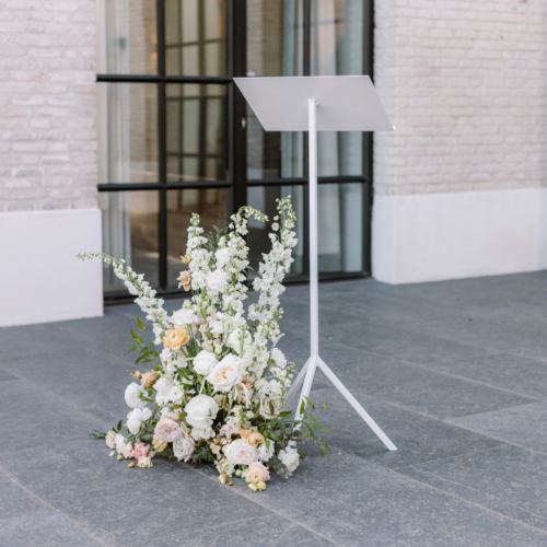spreek katheder lessenaar wit geschikt voor bruiloft decoratie