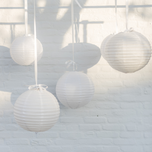 Set witte lampionnen. 10 Stuks