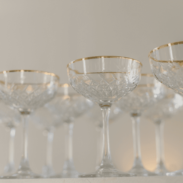 champagneglas met gouden rand champagne glas met gouden rand geschikt voor bruiloft decoratie