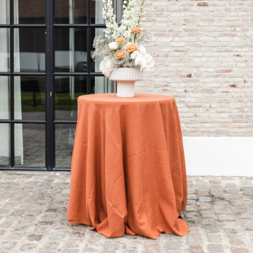 linnen terracotta statafelhoes decoratie bruiloft