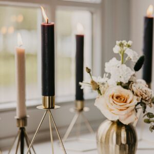 kandelaren goud strak modern kandelaren strak modern mrs bloom goud huren bruiloft dinerkaars versiering bruiloft feest decoratie styling kaarslicht