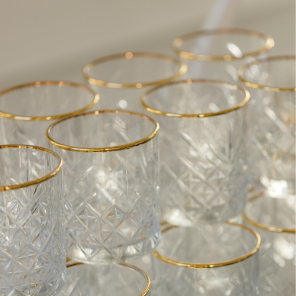 water / whiskeyglazen met gouden rand 21-diner decoratie
