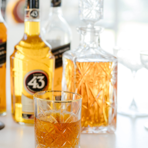wiskey fles glas met dop