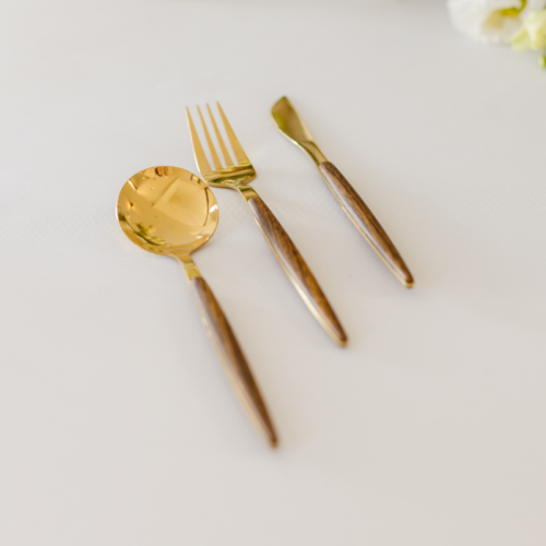 hout en goud bestek geschikt voor 21-diner decoratie