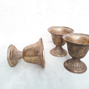 guur gouden vaasjes of schalen voor bruiloft bloemstuk gouden potten
