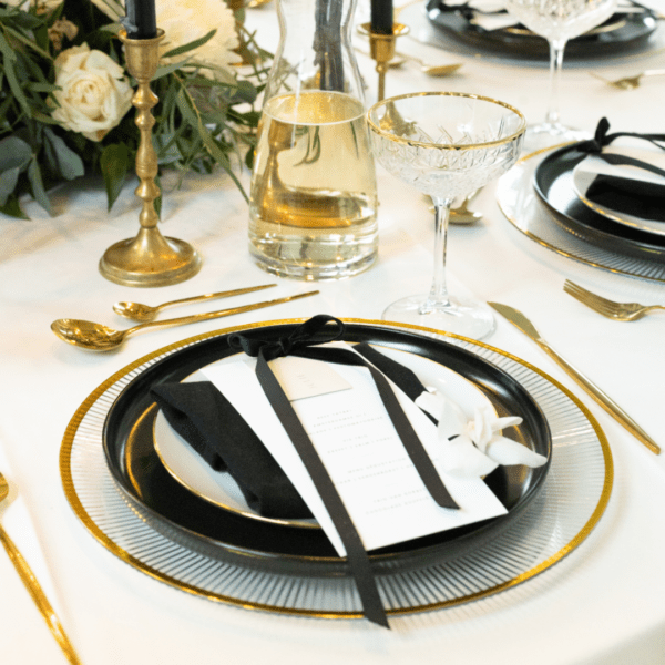 onderbord met gouden rand onderbord met gouden rand geschikt voor bruiloft decoratie