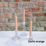 Ja, ik wil graag 10 zacht oranje kaarsen bij kopen. +€13.50