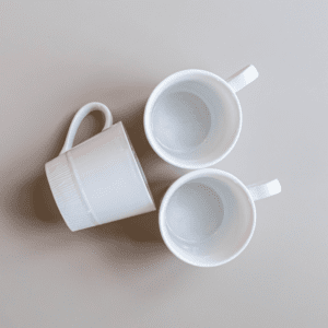 koffiekop wit voor bruiloft of 21-diner geschikt als tafeldecoratie