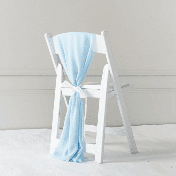 stoelstrik-huren-bruiloft elegante-witte-chair-drape-stoeldecoratie