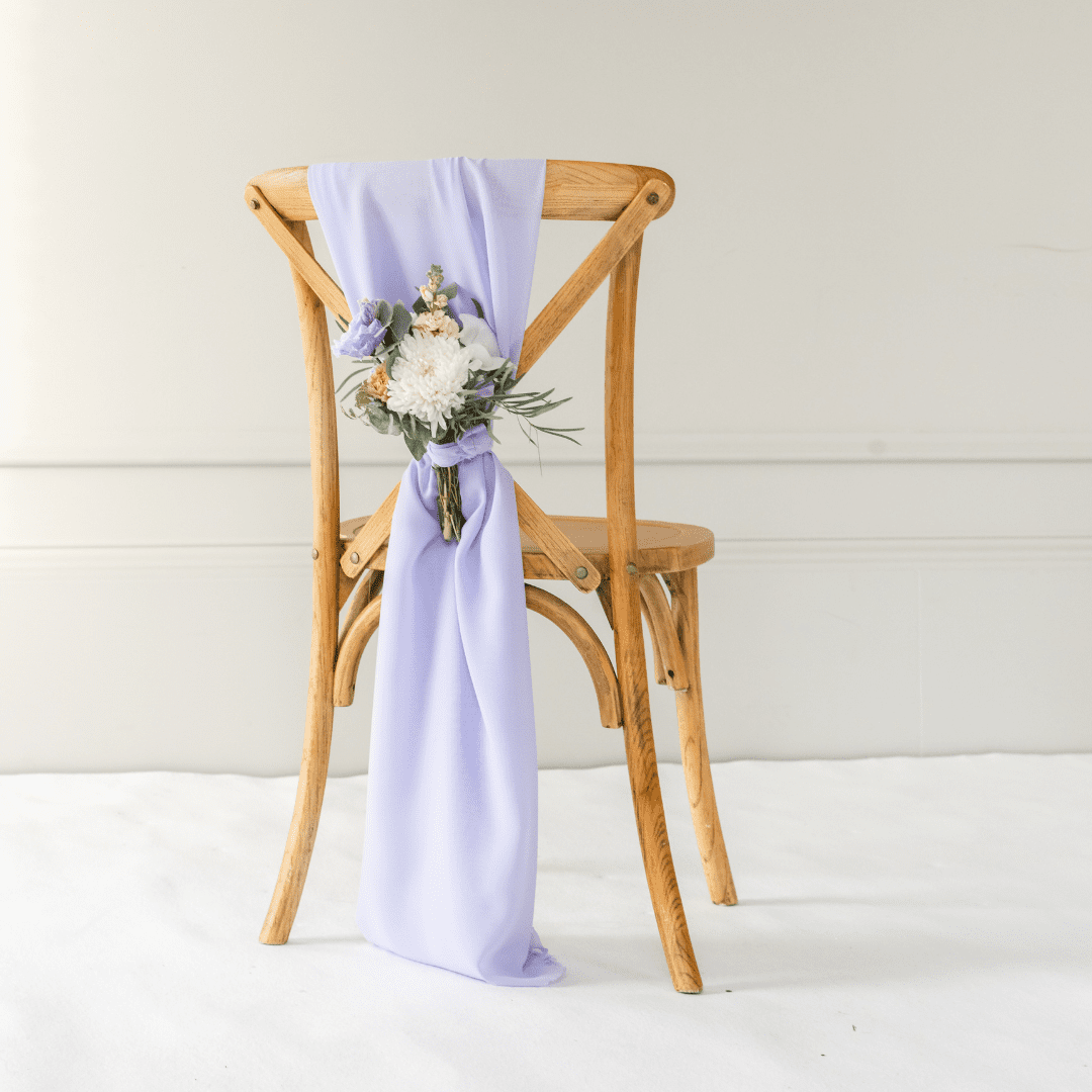 Lila stoeldecoratie – luxe stoelsjerp van stof
