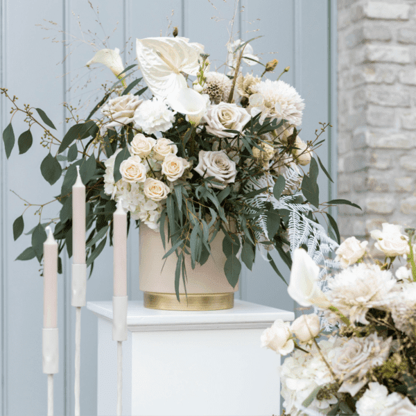 Presentatie sokkel Witte sokkel voor babyshower decoratie