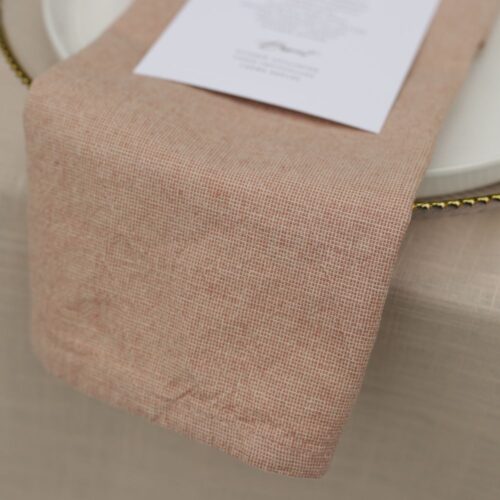 Terracotta roze servet voor bruiloft en tafelstyling